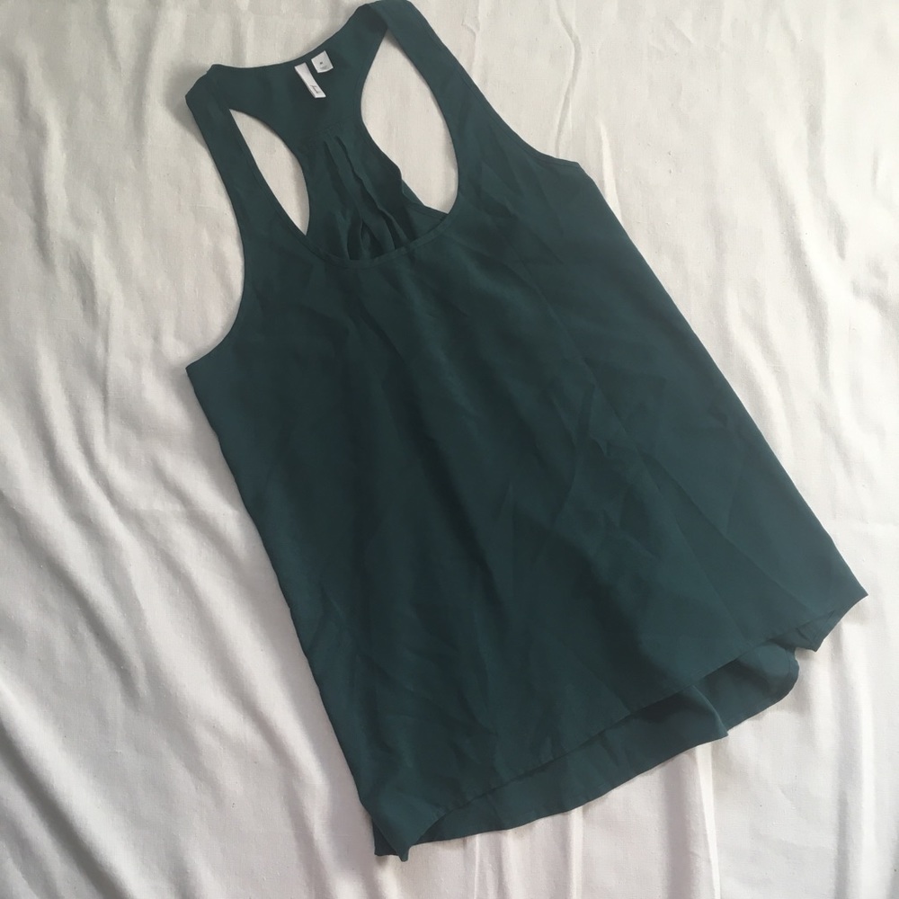 💙 Donating 4/1 💙 Bundle of two!Frenchi tank tops